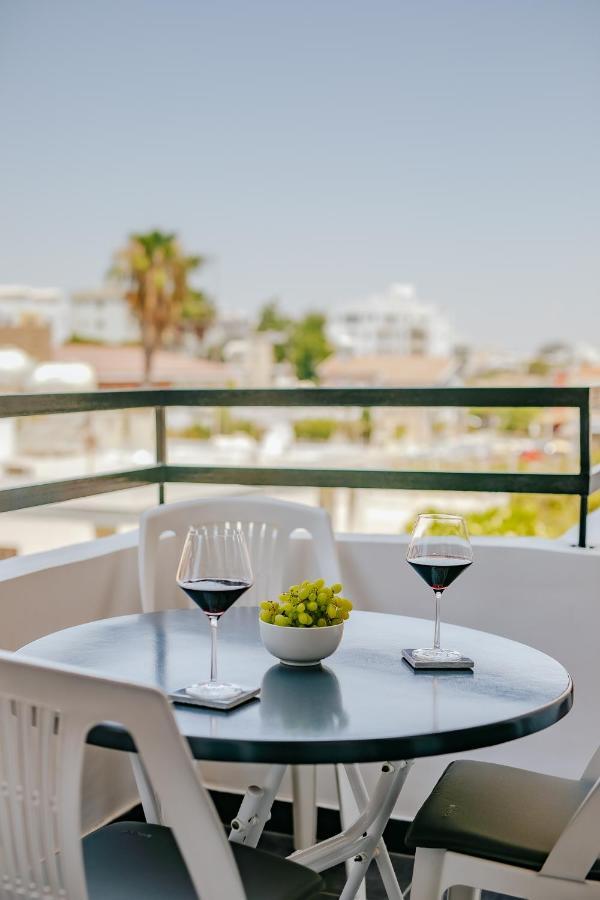 Lazaros Centre Apartment Larnaca Exterior photo