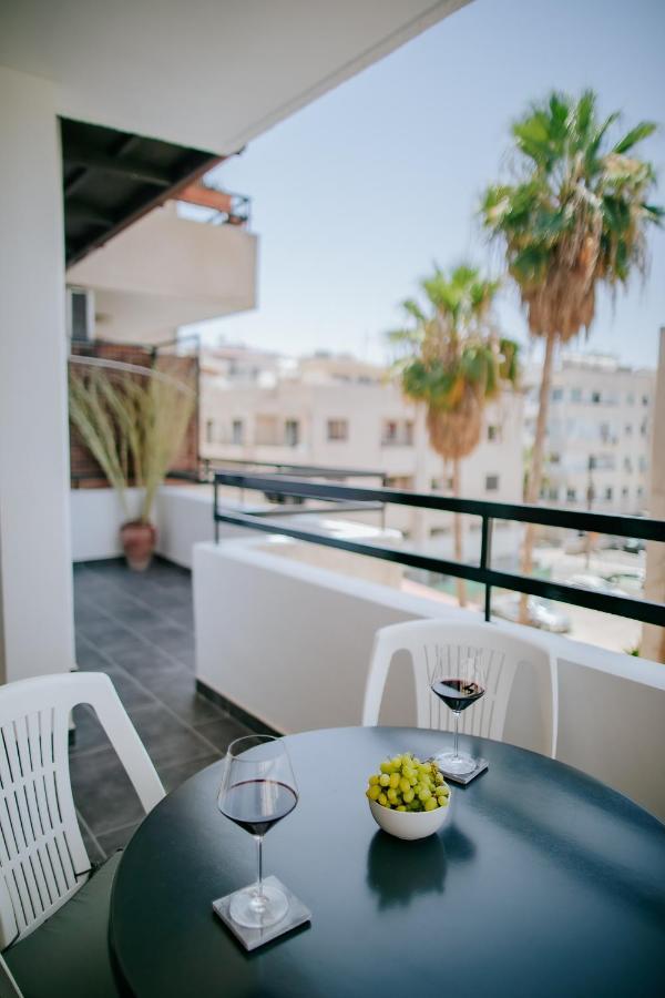 Lazaros Centre Apartment Larnaca Exterior photo
